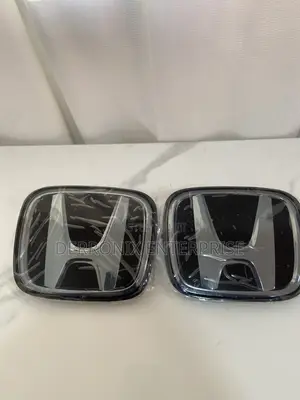 Honda CRV 23-25 Radar Crown/Emblem