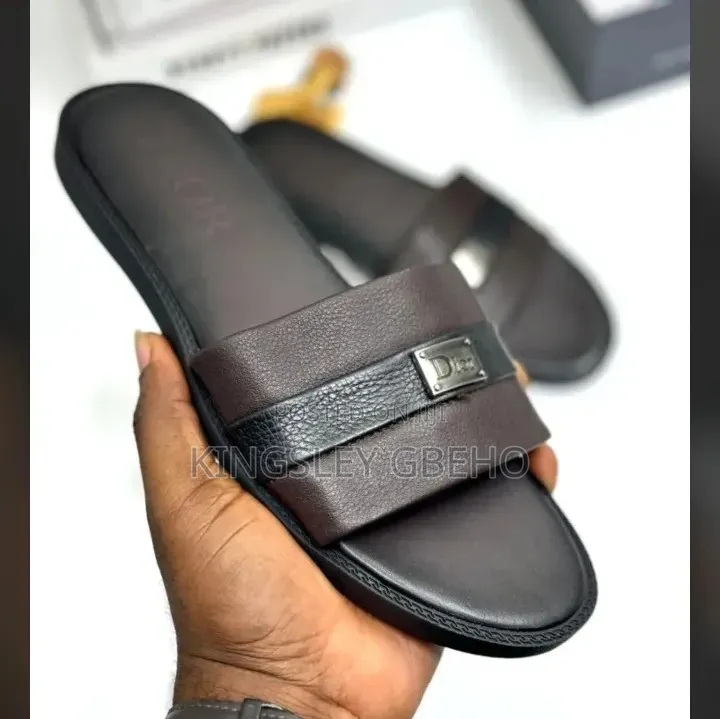 Men's Slippers | Size 44