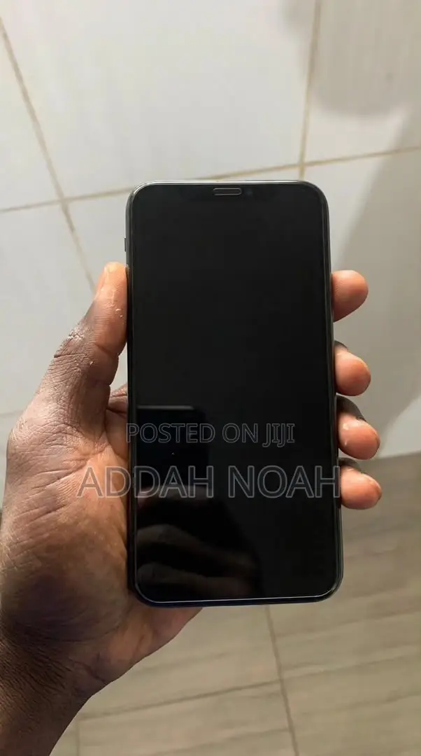 Apple iPhone X 64 GB Black