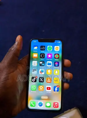 Apple iPhone X 64 GB Black