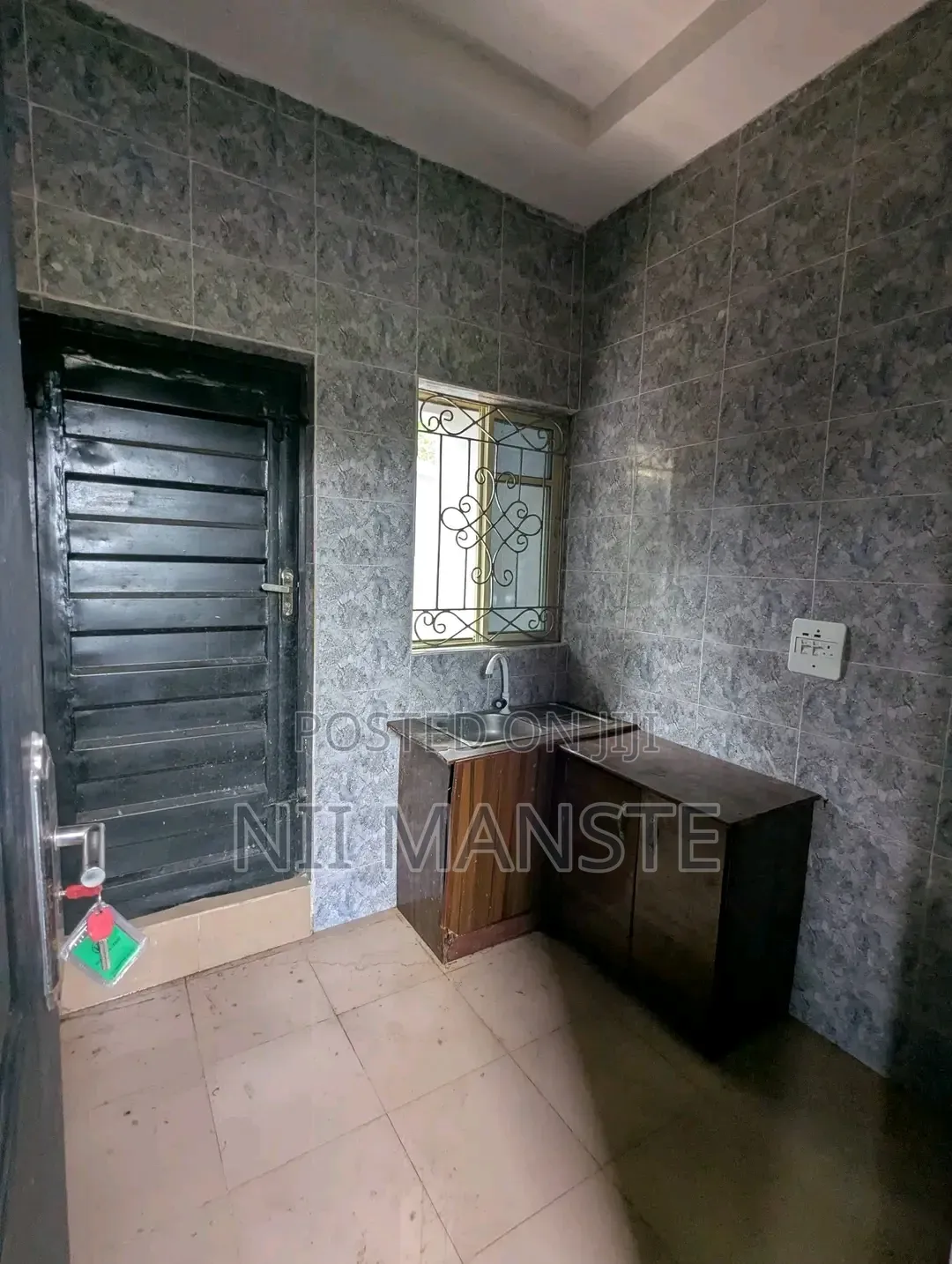 2bdrm Apartment in Kingdom, ECOMOG for rent