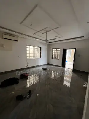 2bdrm Apartment in Lakeside, Ashaley Botwe for rent