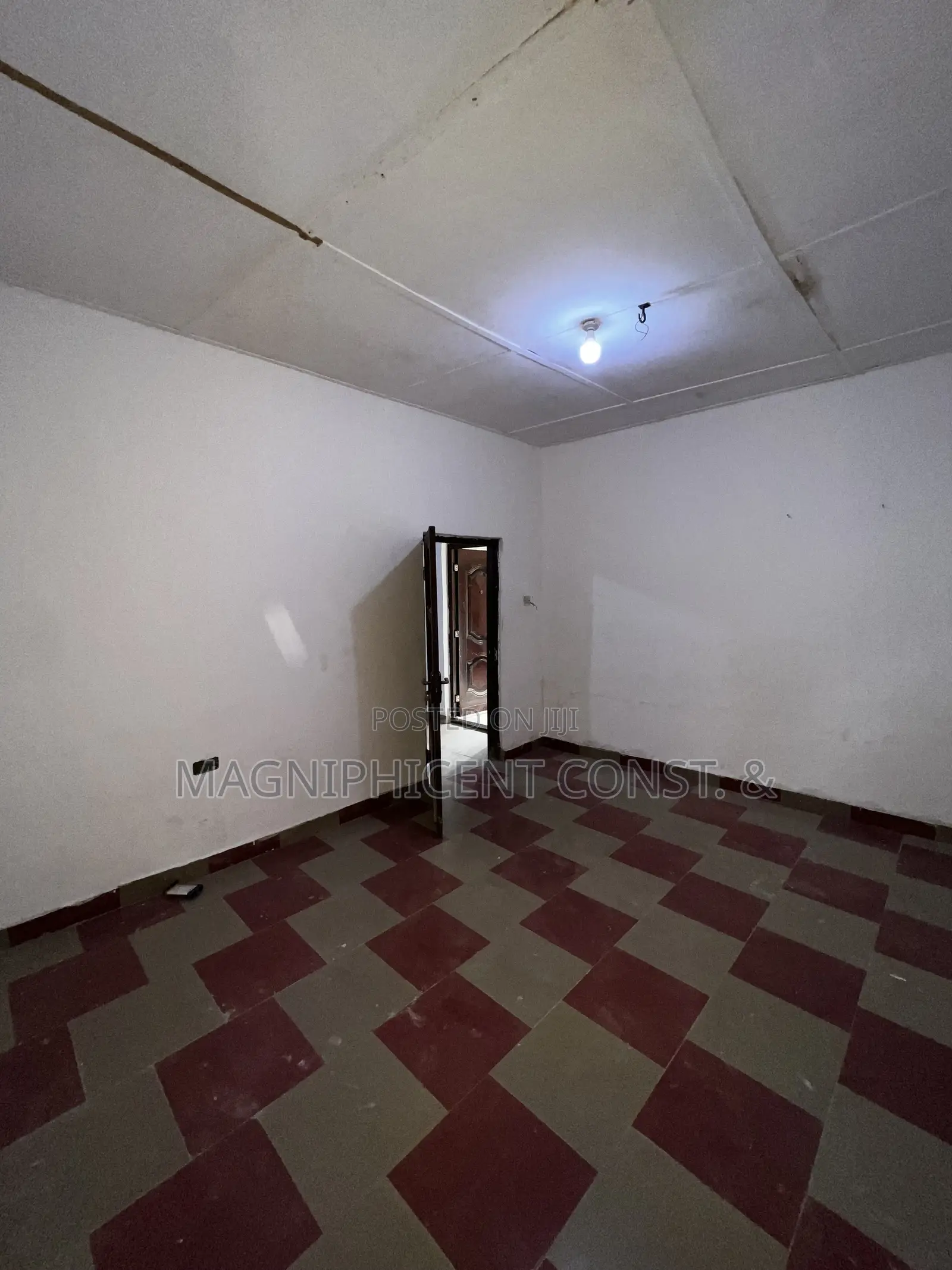 1bdrm Apartment in Lakeside, Ashaley Botwe for rent