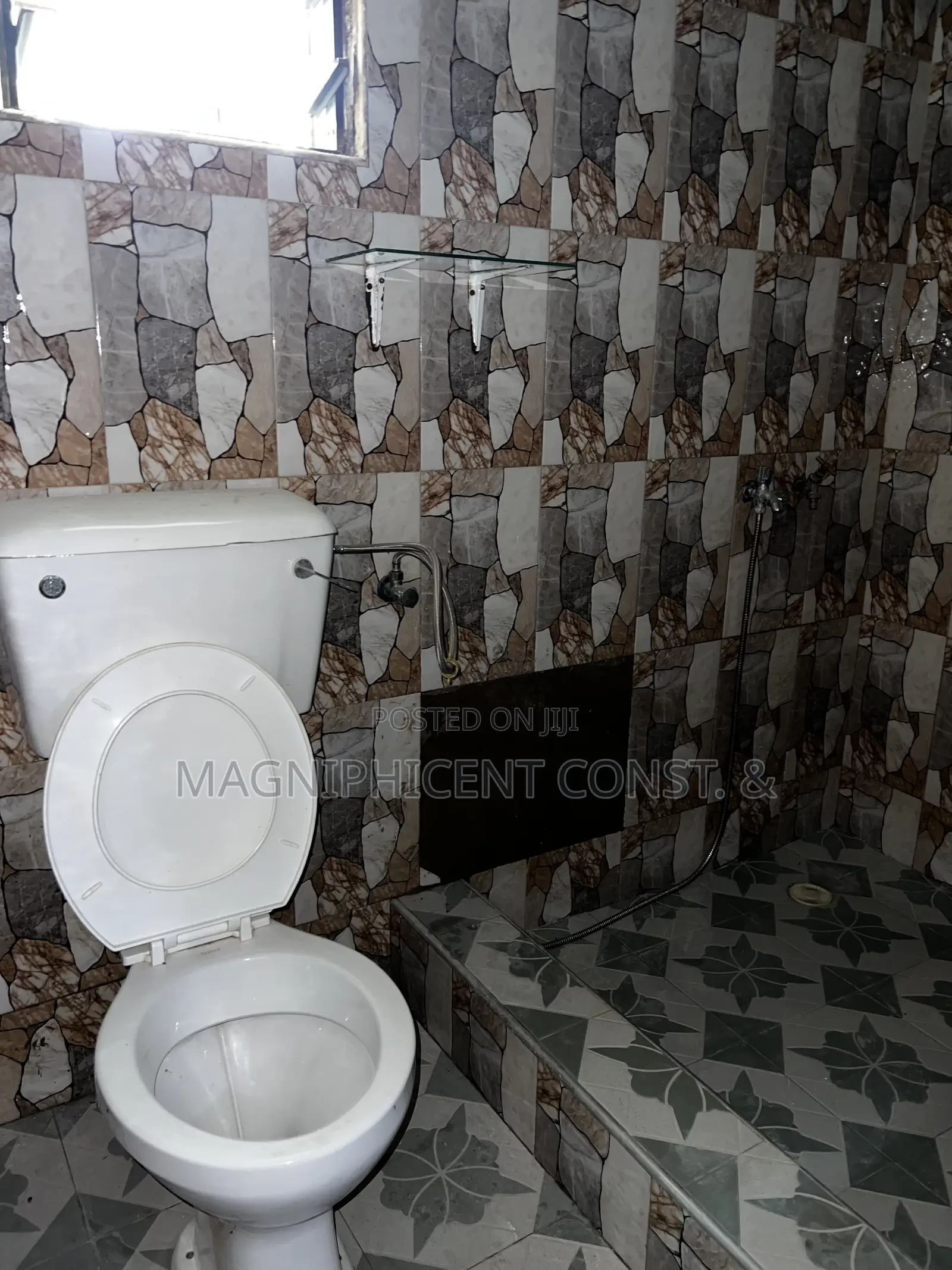 1bdrm Apartment in Lakeside, Ashaley Botwe for rent
