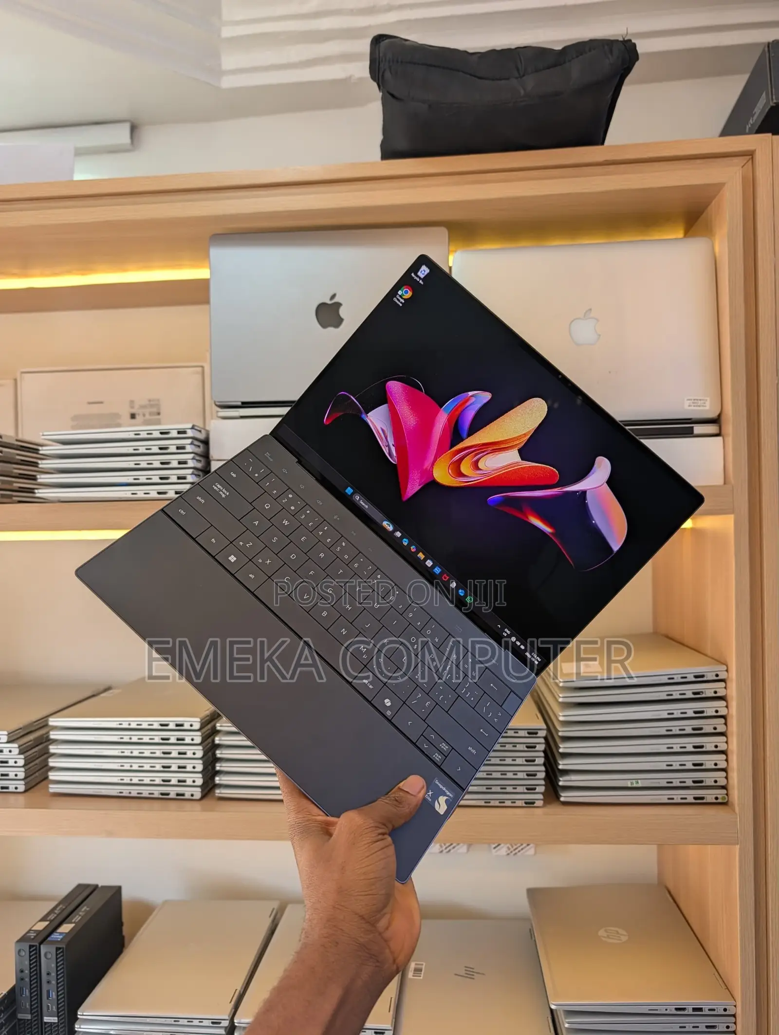 New Laptop Dell XPS 13 9345 16GB Intel Core i7 SSD 512GB