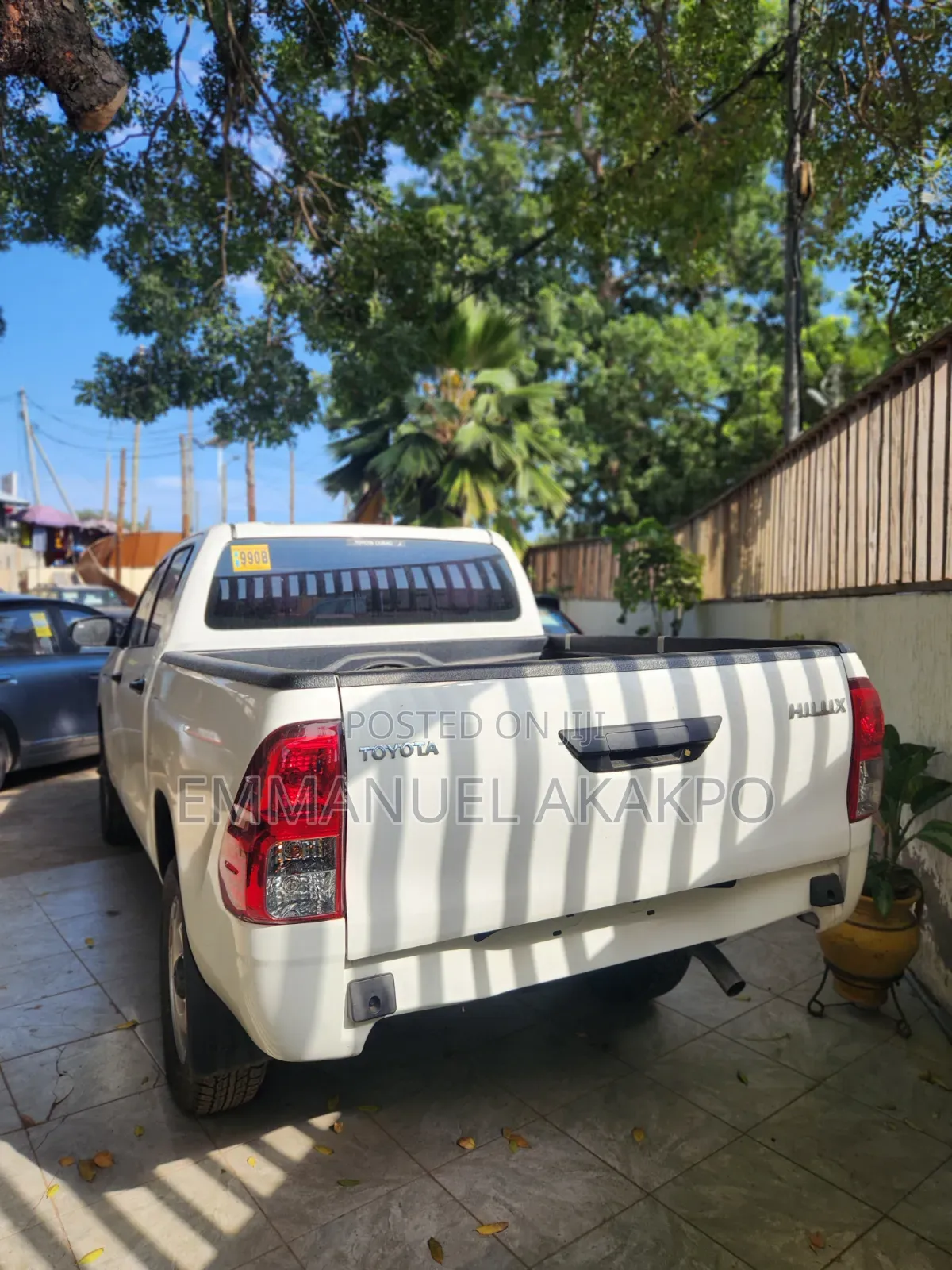 New Toyota Hilux 2025 White