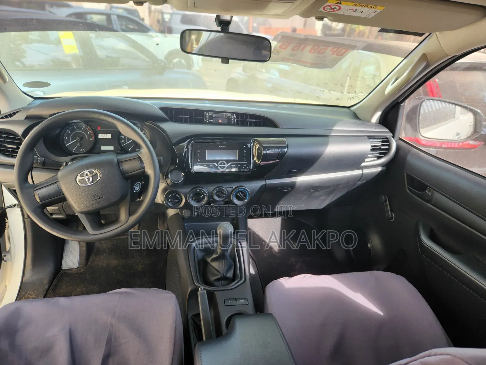 New Toyota Hilux 2025 White