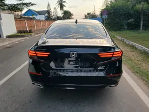 Honda Accord 2019 Black