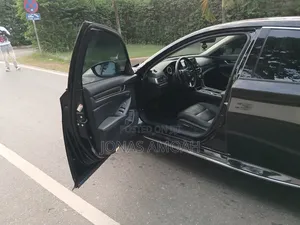 Honda Accord 2019 Black