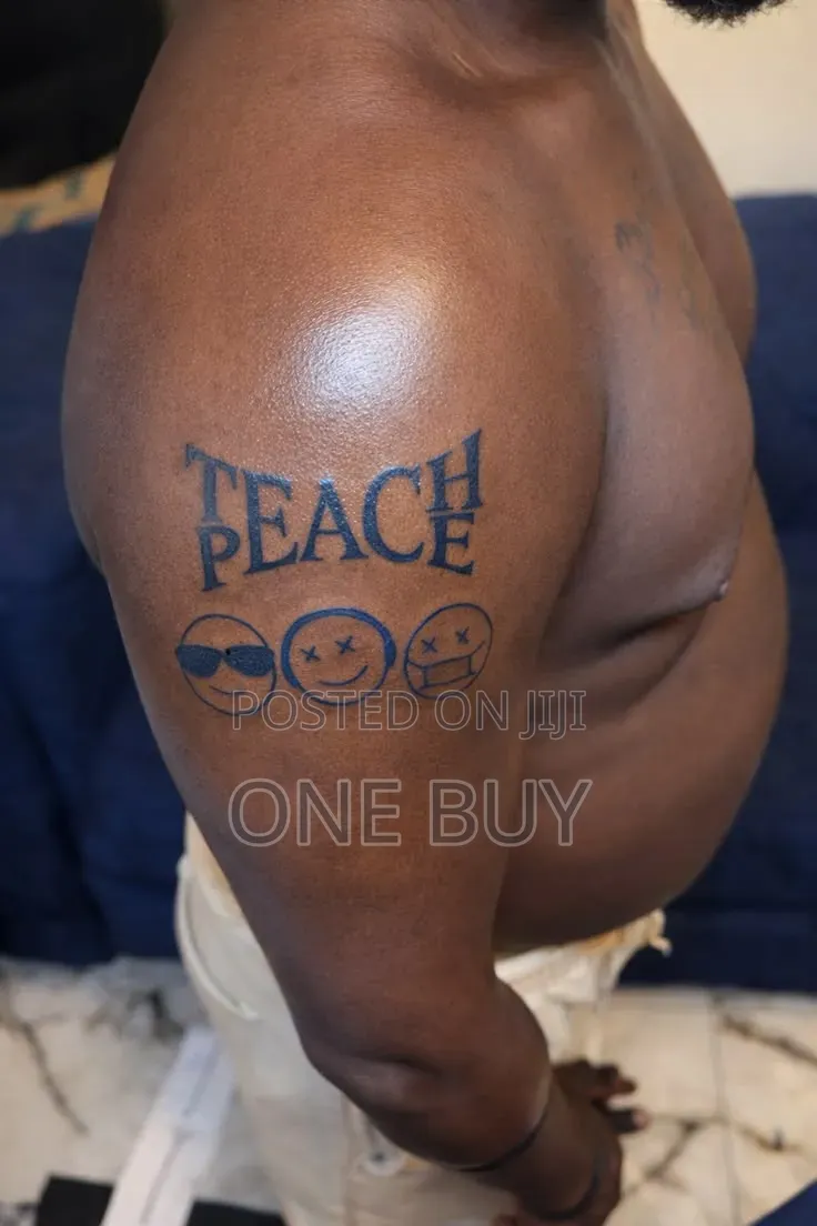 Tattoo Artist