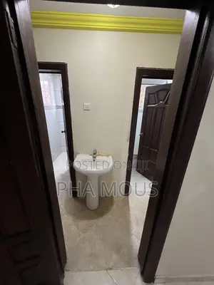 3bdrm Apartment in Ofankor for rent