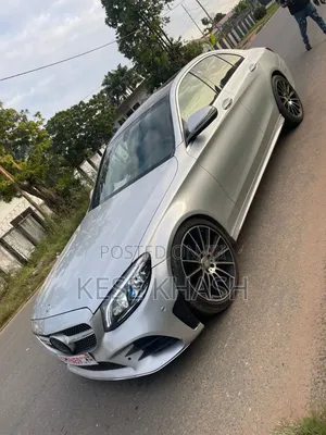 Mercedes-Benz C300 2016 Silver