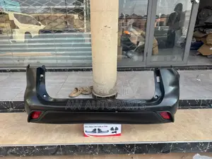 Highlander 2020 Back Bumper. Normal