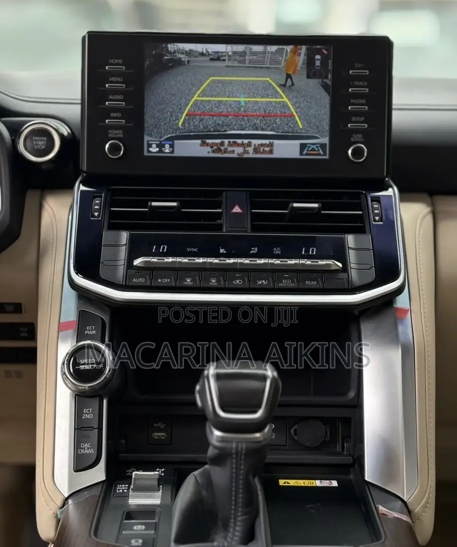 Toyota Land Cruiser 2024 White