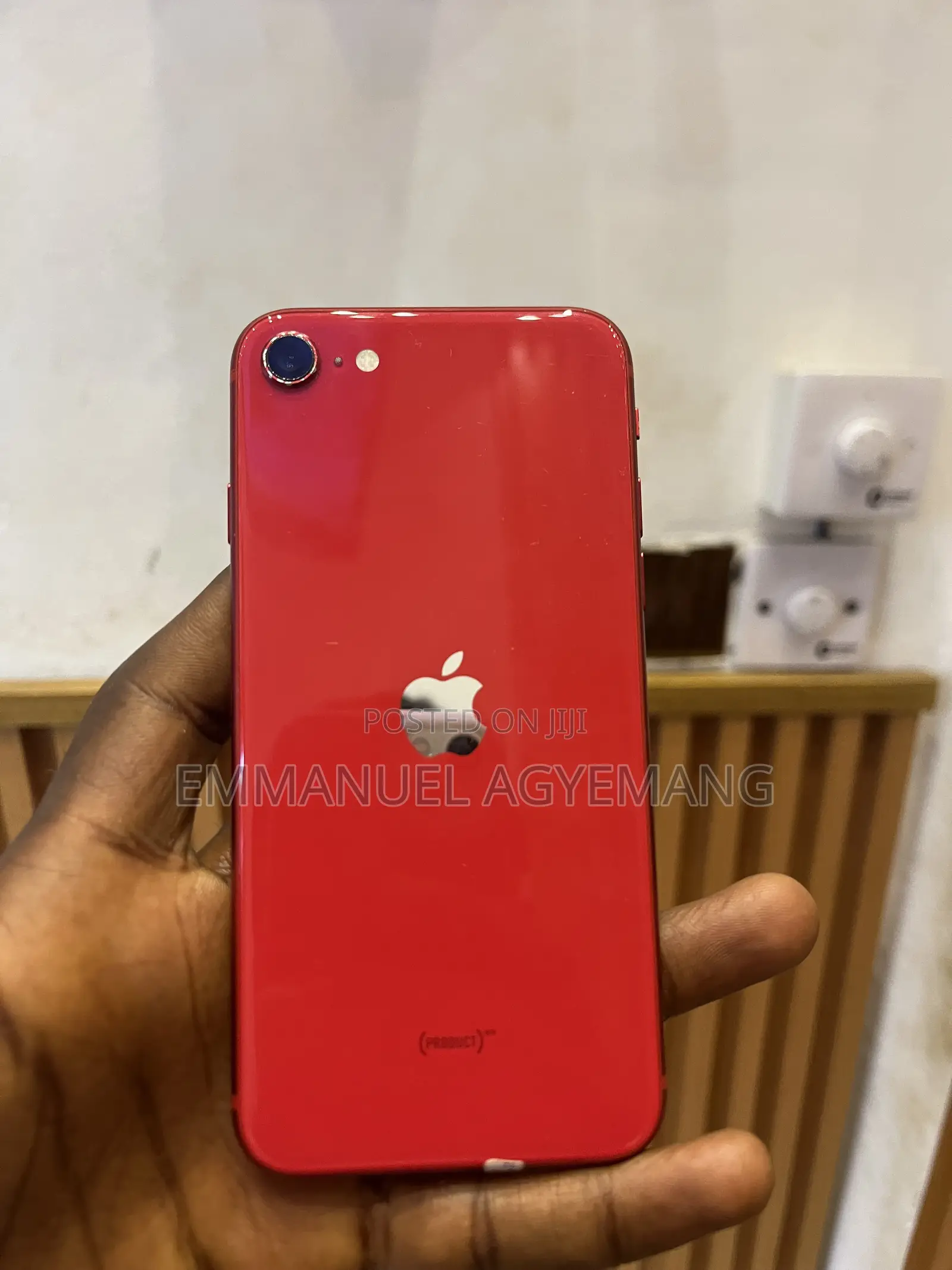 New Apple iPhone SE (2020) 64 GB Red