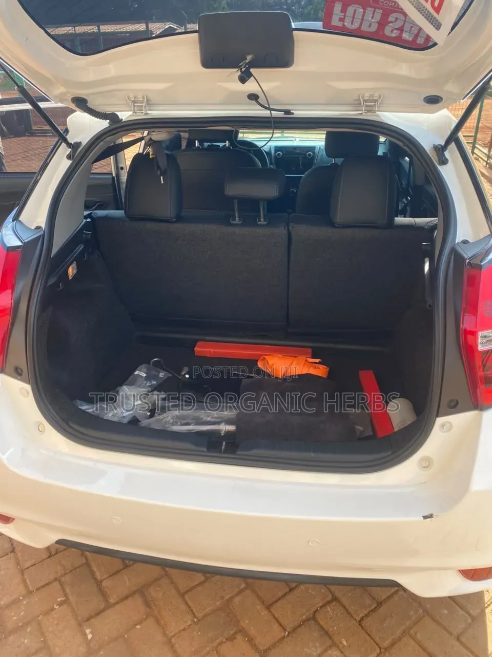 Toyota Yaris 2019 White