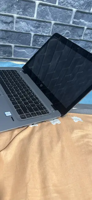Laptop HP EliteBook 840 G3 8GB Intel Core i7 HDD+SSD 256GB