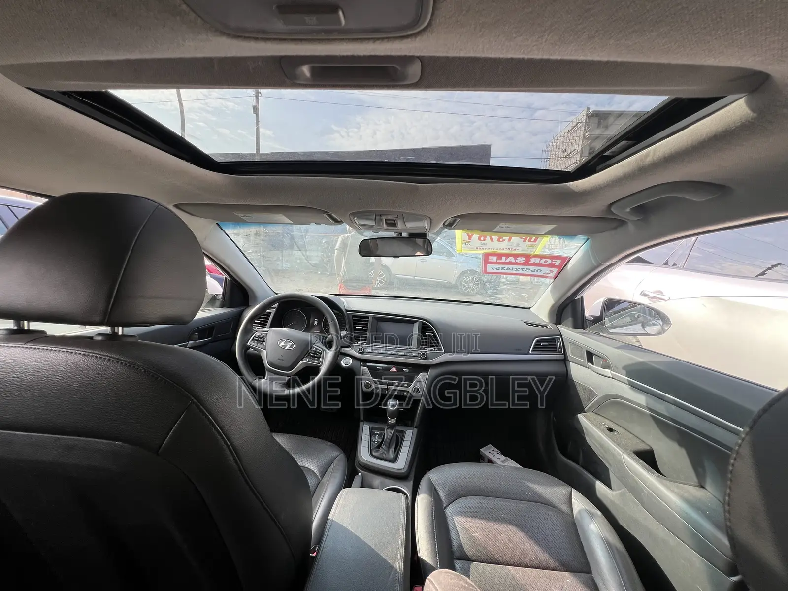 Hyundai Elantra Limited 2018 White