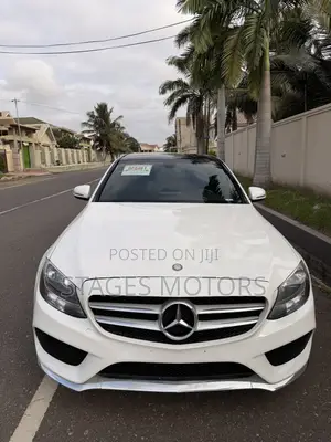 Mercedes-Benz C300 Sport Sedan RWD (2.0L 4cyl 7A) 2016 White