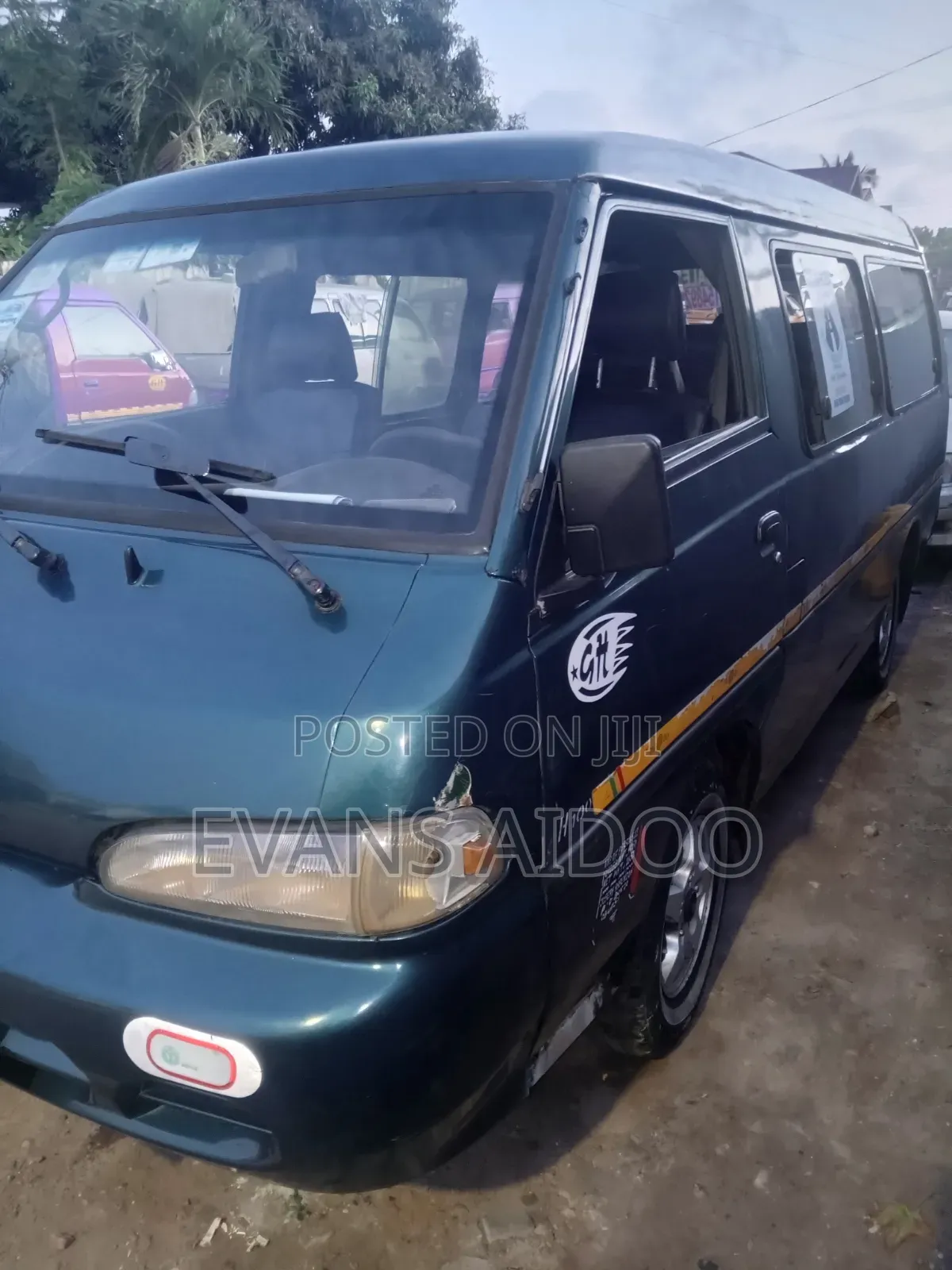 Hyundai H-100 2000 Green
