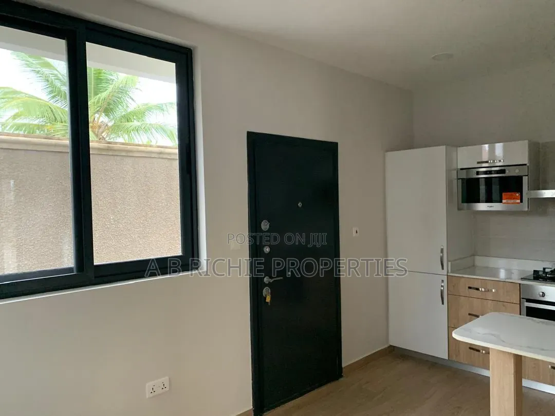 3bdrm Townhouse / Terrace in Ab Richie Properties, Tseaddo for rent