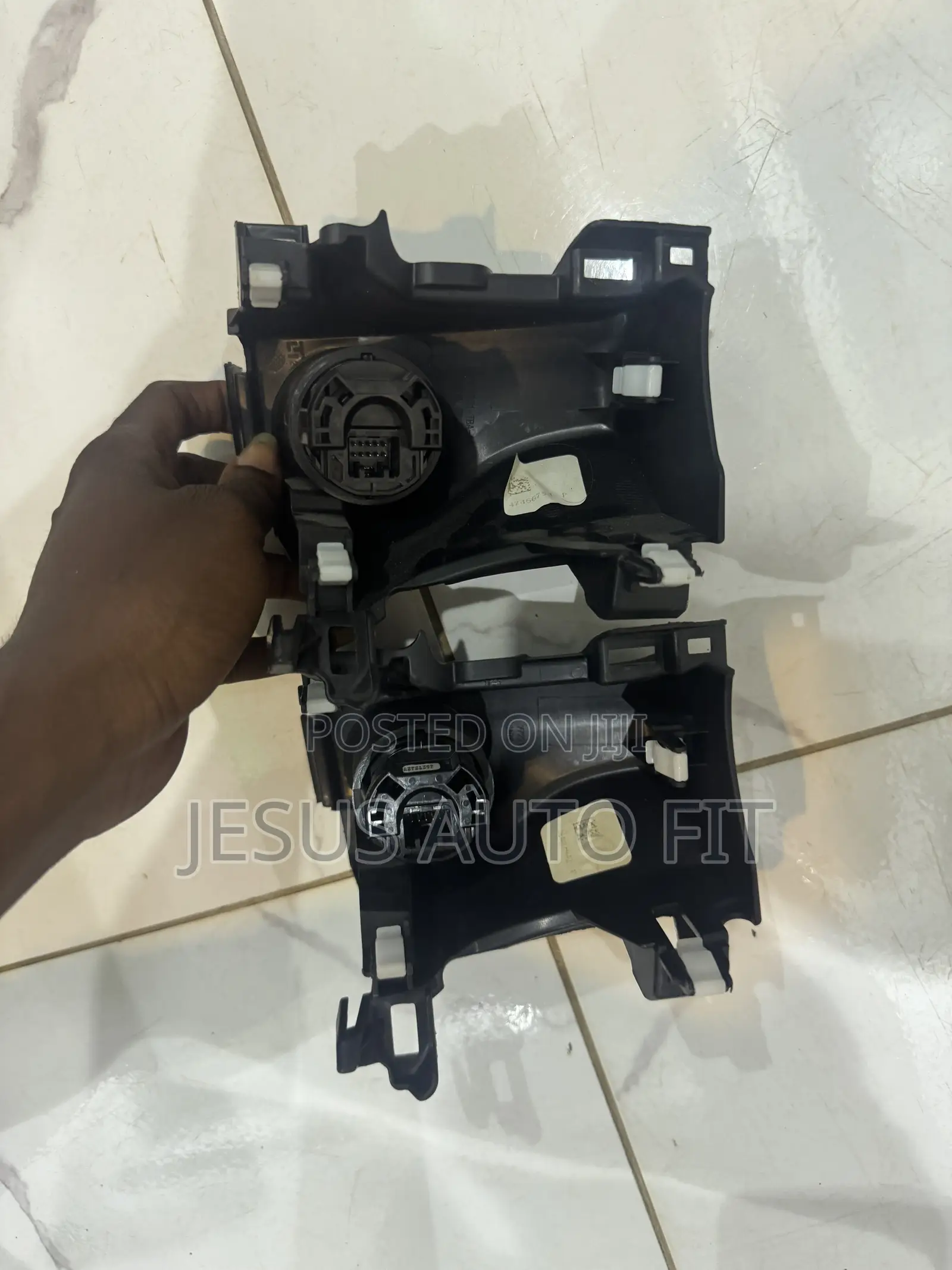 2016-2021 Honda Civic Push Start Button Switch W/ Ganish Trim Panel