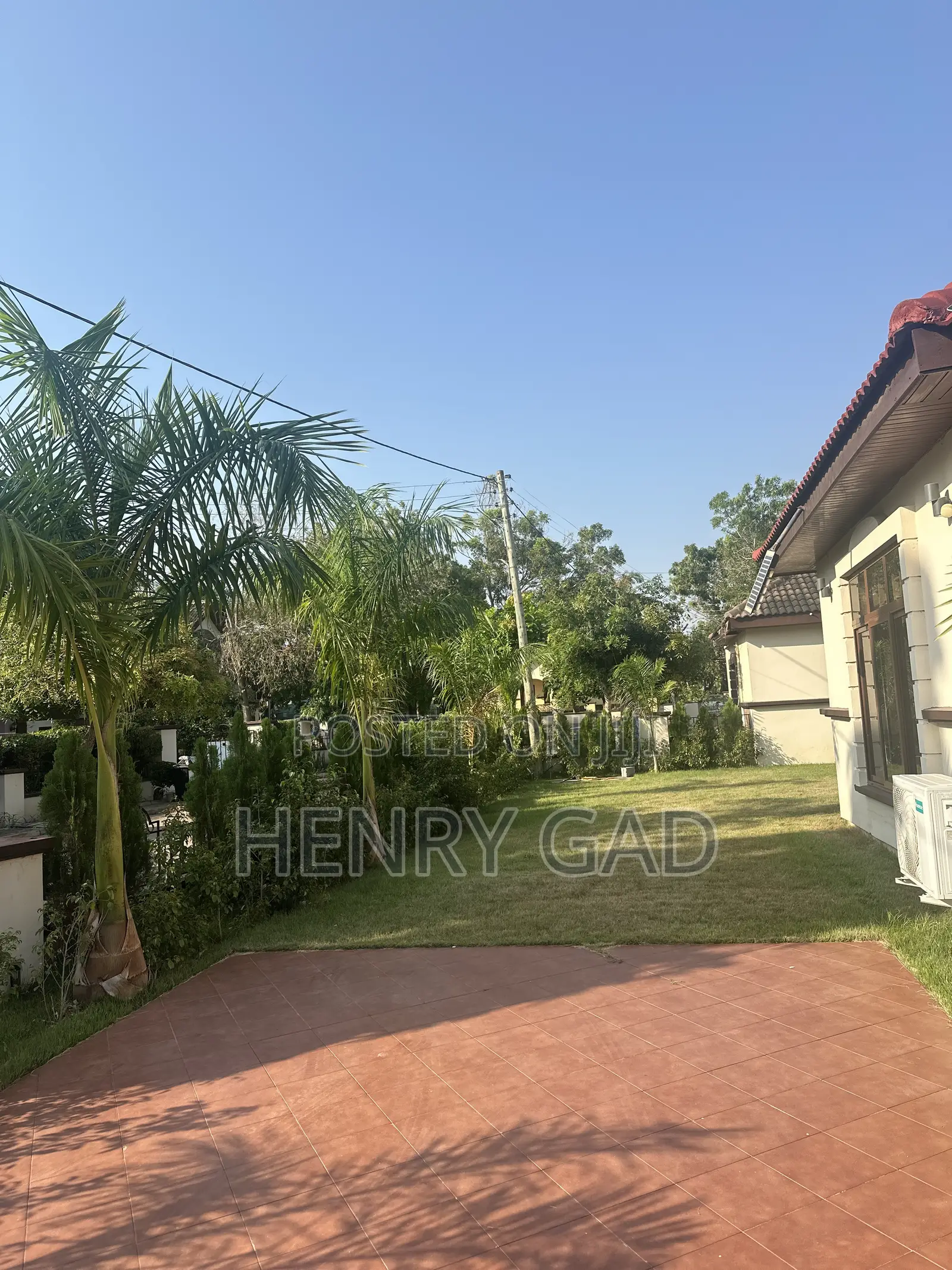 Furnished 4bdrm Villa in Buena Vista Valley, Sakumono for rent