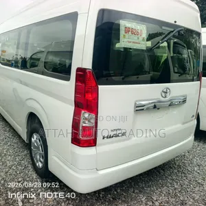 Toyota HiAce 2023 White