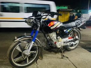 New Royal Motorcycle 2025 Black