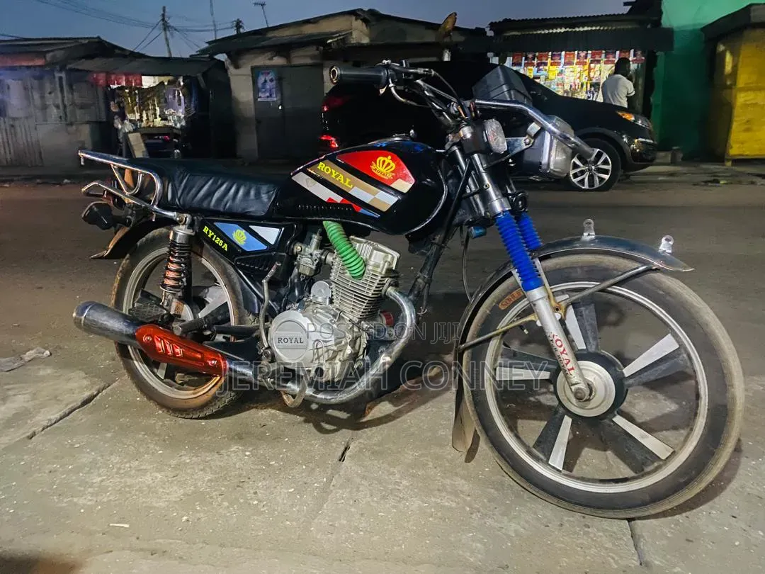 New Royal Motorcycle 2025 Black