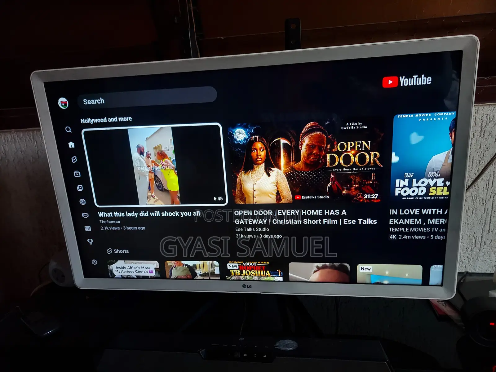 32" LG Smart TV With webOS