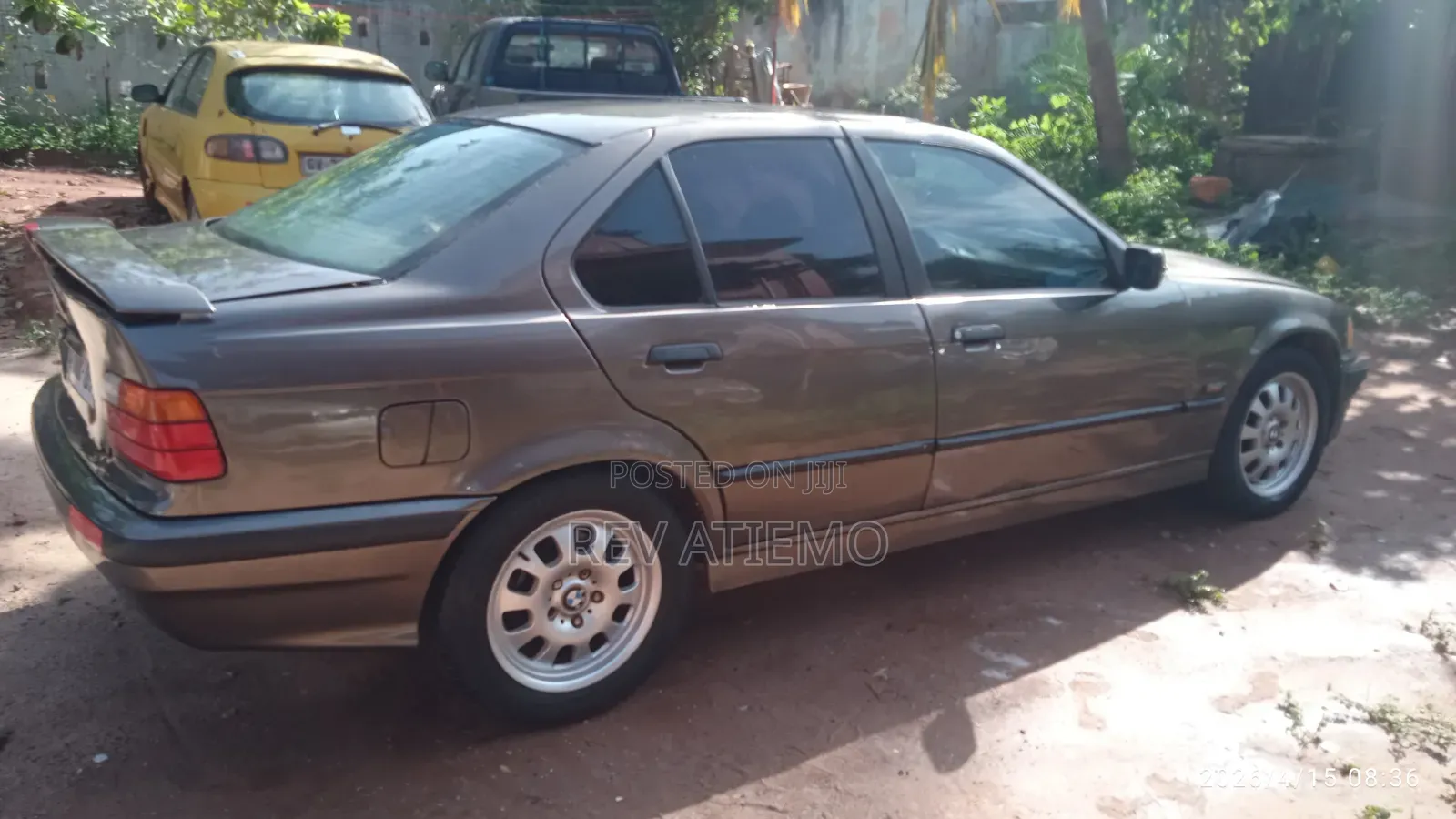 BMW 3 Series 316i RWD 1992 Gray