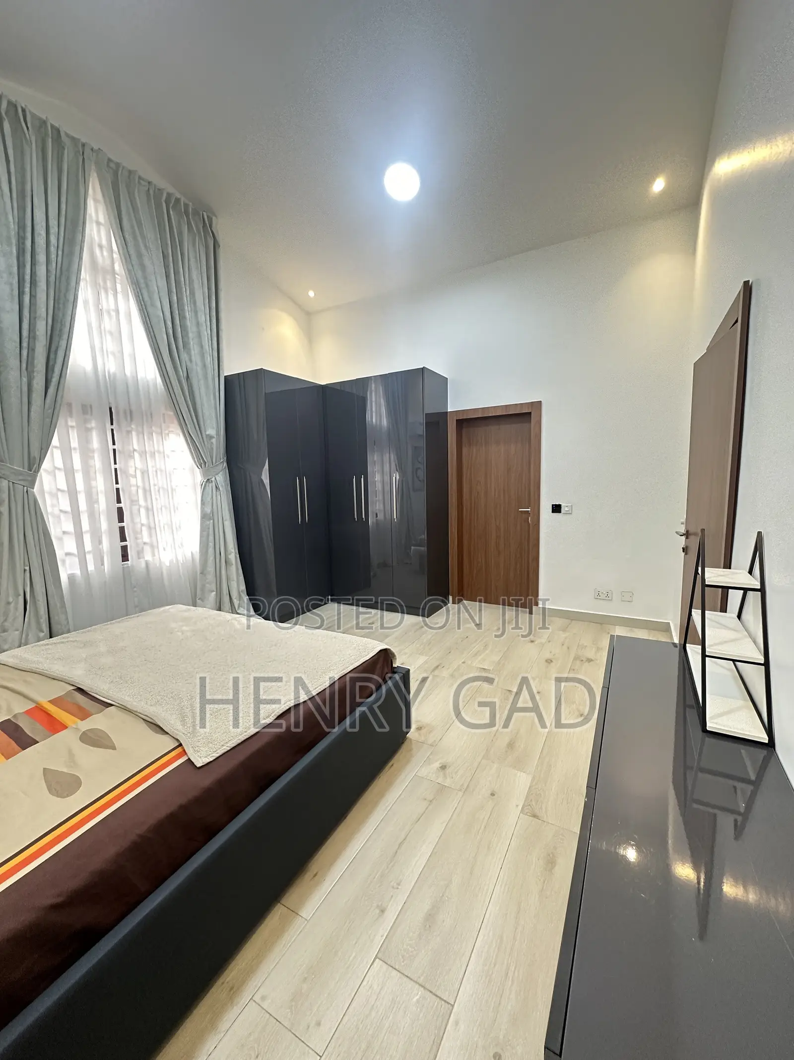 Furnished 4bdrm Villa in Buena Vista Valley, Sakumono for rent