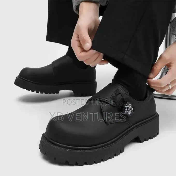 Stylish Black Twist Lace Shoes Thick Sole Street Chunky Footwear