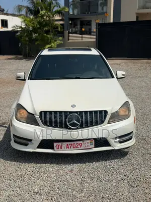 Mercedes-Benz C250 2014 White