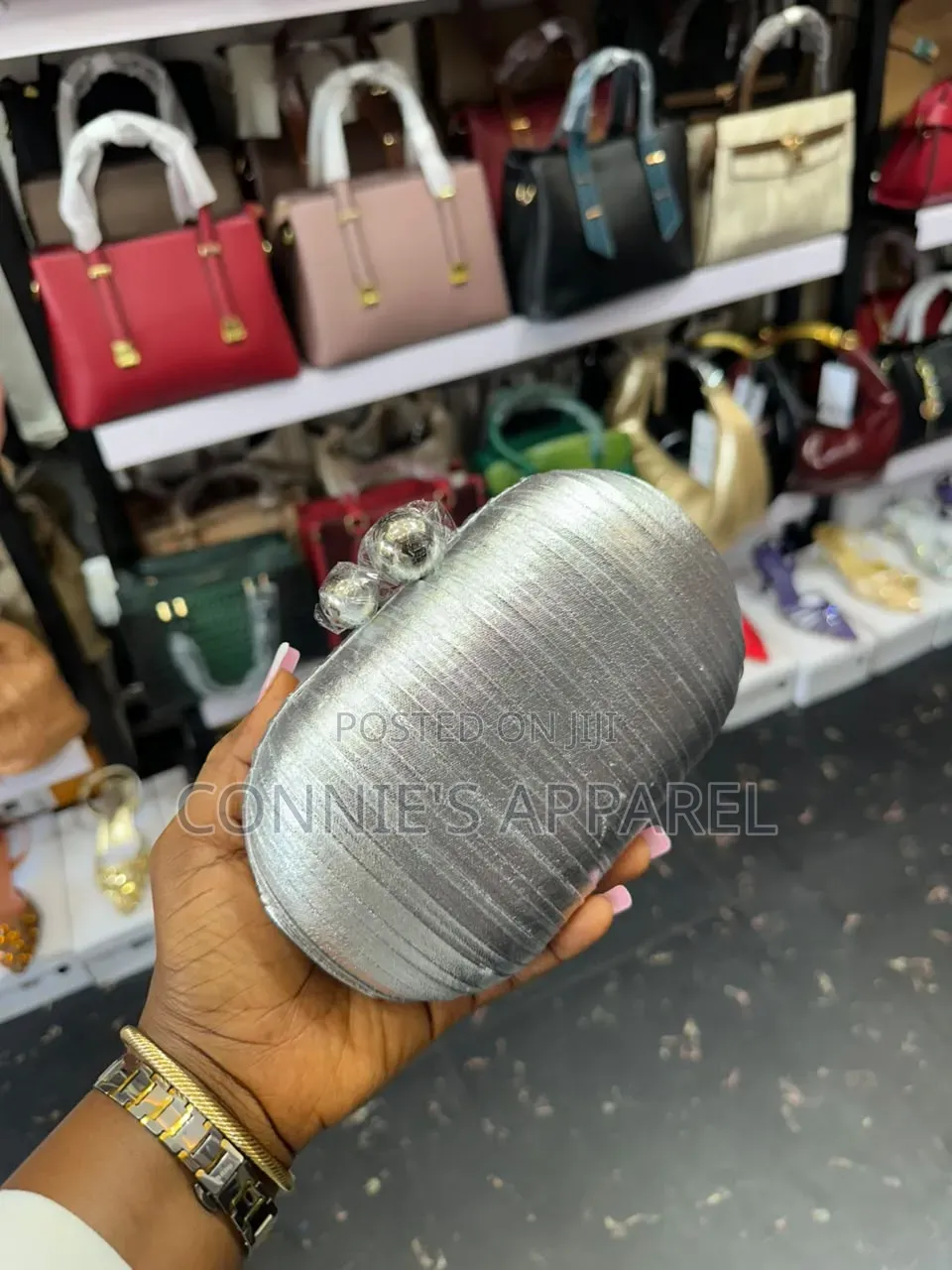 Classy Hand Clutch for Ladies