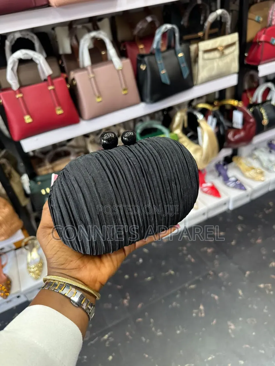 Classy Hand Clutch for Ladies