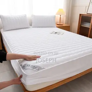 Plaid/Checkered Bedspread or Duvet Cover Set