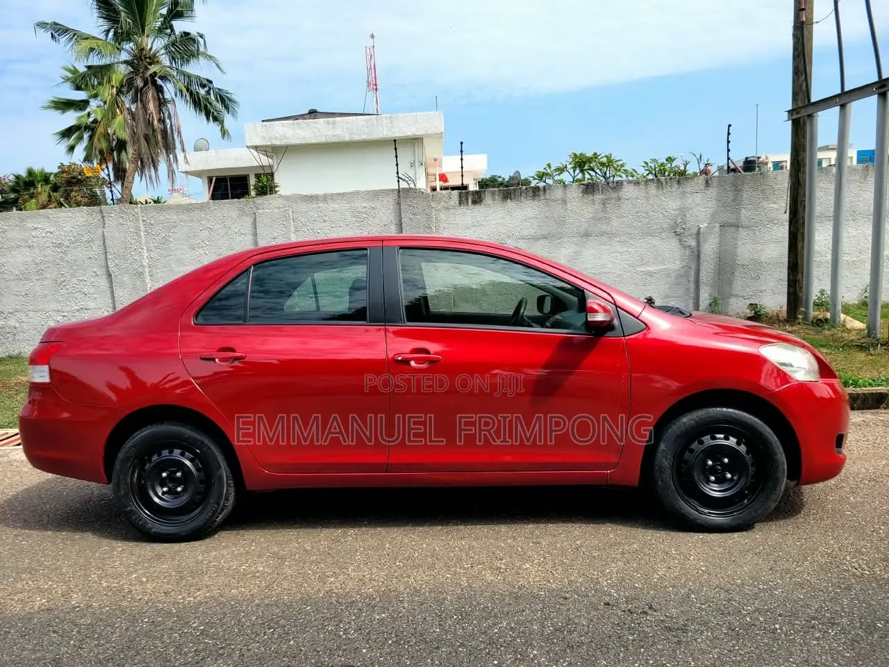 Toyota Yaris 2012 Red