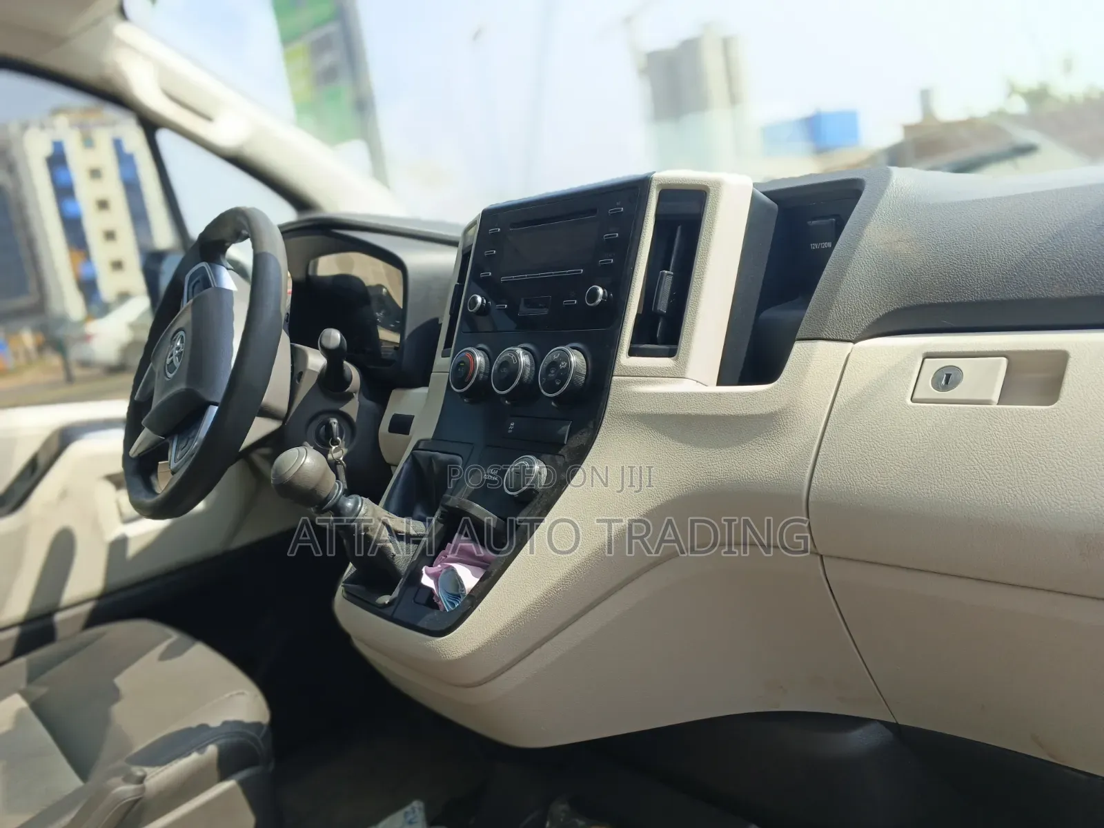 Toyota HiAce 2023 White
