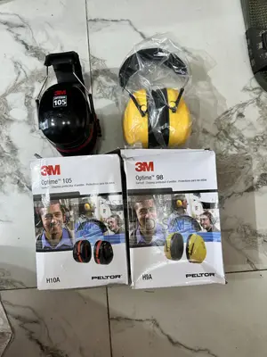 3M Industrial Safety Ear Muffs – Hearing Protection