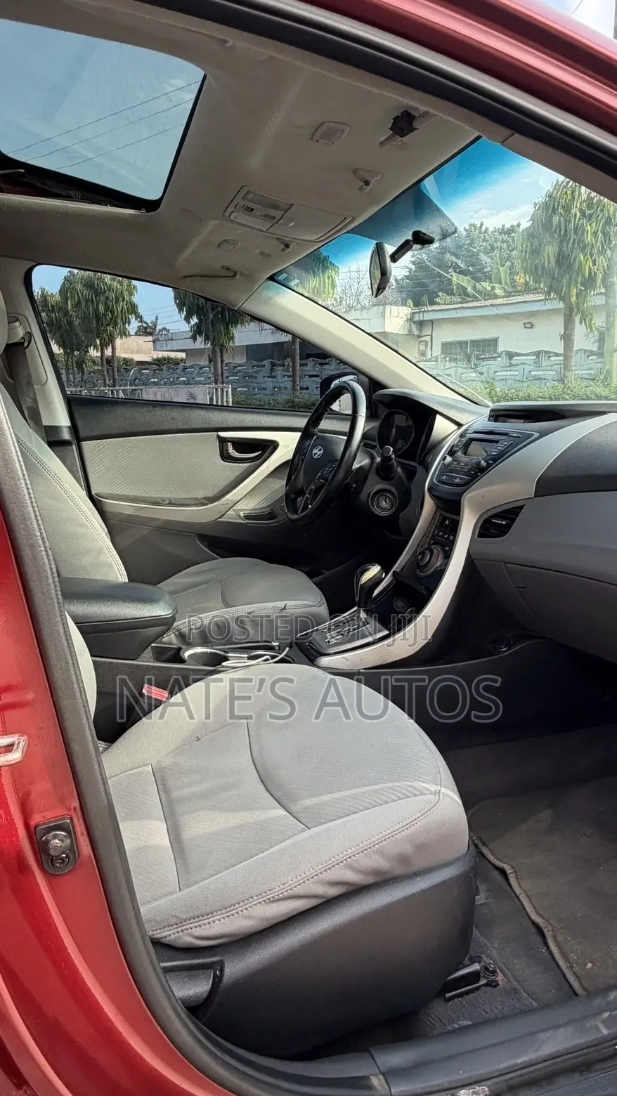 Hyundai Elantra Limited Sedan FWD (1.8L 4cyl 6A) 2013 Red