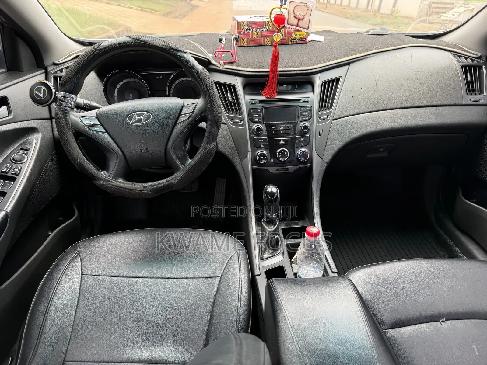 Hyundai Sonata GLS Sedan FWD (2.4L 4cyl 6A) 2012 Silver