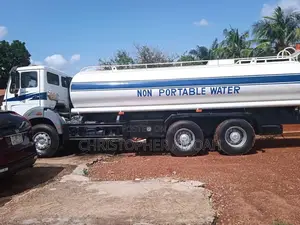25,000L Water Bowser (Tanker) for Hire