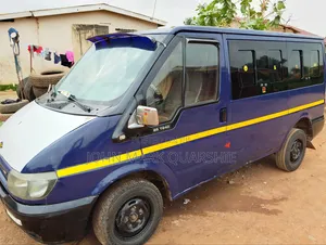 Ford Transit 2005 Blue