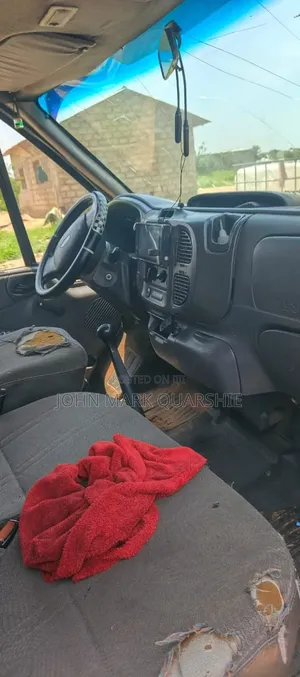 Ford Transit 2005 Blue