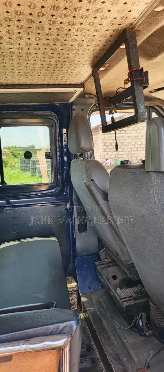 Ford Transit 2005 Blue