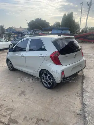 Kia Morning 2016 Off white
