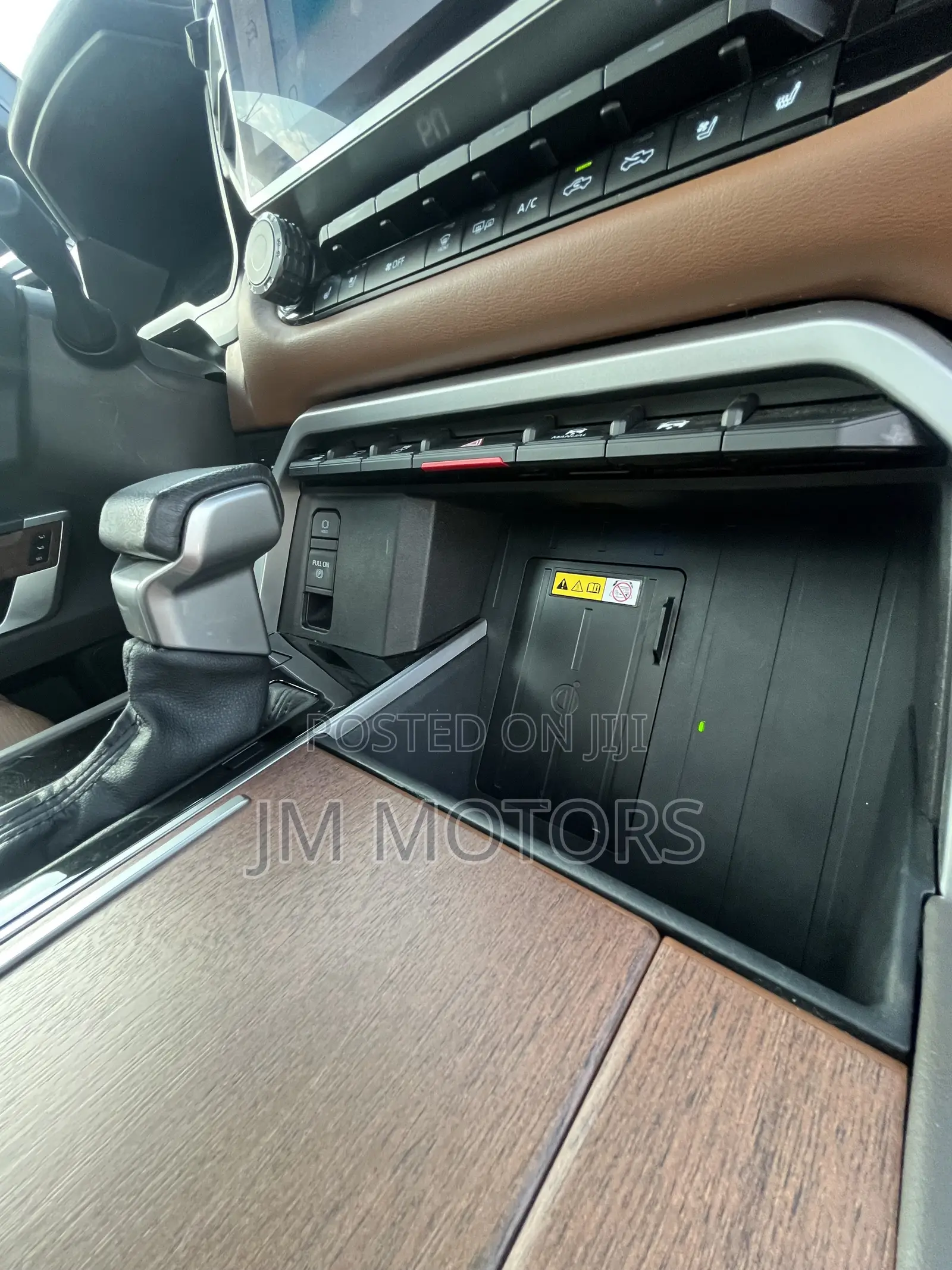 Toyota Tundra 1794 2022 Silver