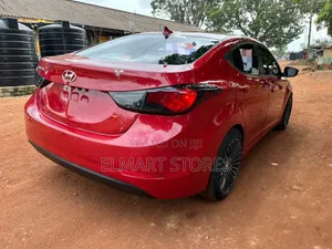 Hyundai Elantra 2013 Red